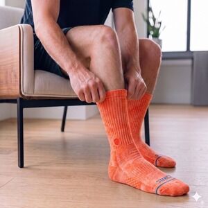 Stance Icon Dyed Crew Socks Mens Medium Coral Tie Dye Mid Cushion A556A25IDC NEW